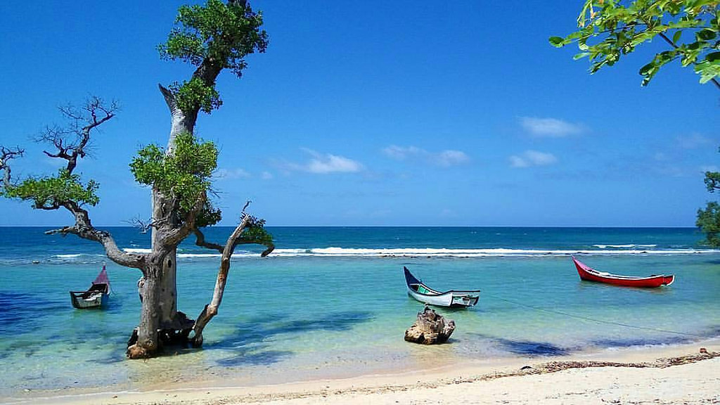 5 Pantai Indah Di Aceh yang Patut Untuk Kalian Kunjungi