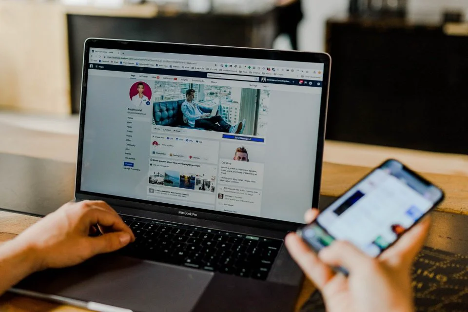 5 Cara Download Video Facebook Mudah via HP dan PC