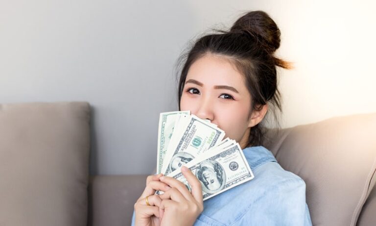 5 Cara Berinvestasi Dolar untuk Pemula agar Cepat Kaya