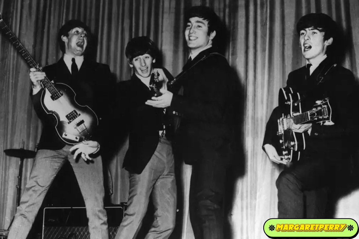 7 Grup Band Legendaris Yang Bikin Kalian Nostalgia, The Beatles Nomor 1
